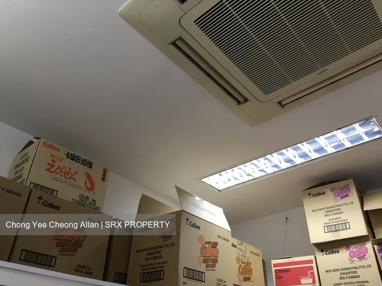 Hillview Regency (D23), Retail #126765462